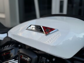2026 Harley-Davidson® Sportster® S White Onyx Pearl Black Trim thumb 3