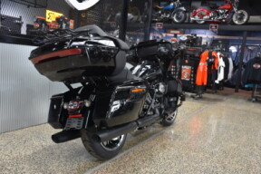 2026 Street Glide Limited thumb 2