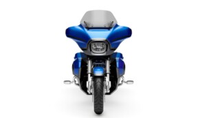 2026 Harley-Davidson® CVO™ Street Glide™ Limited - Electric Coast Two-Tone thumb 3