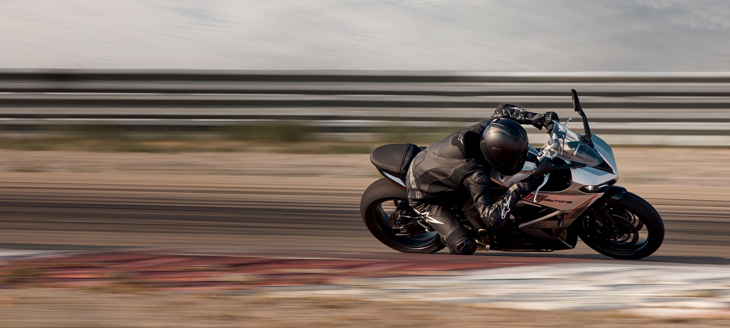 New Daytona 660