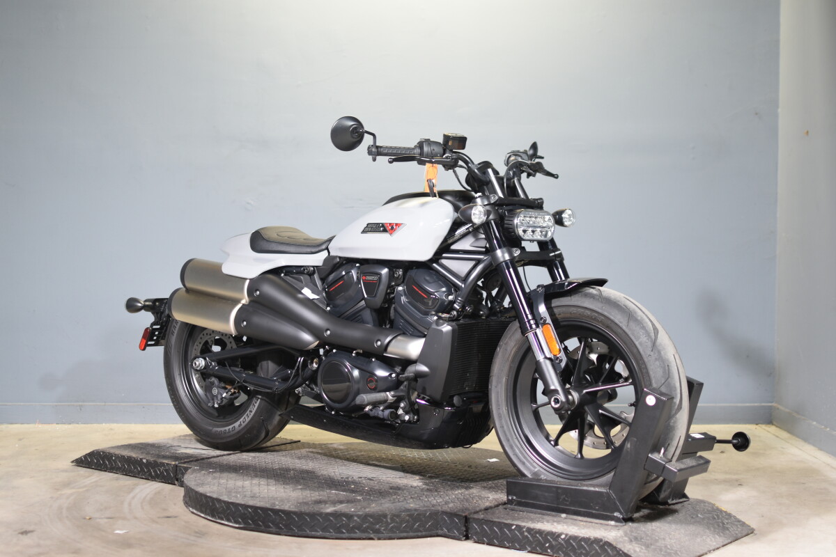 2025 Harley-Davidson® Sportster™ S RH1250S, photo 8