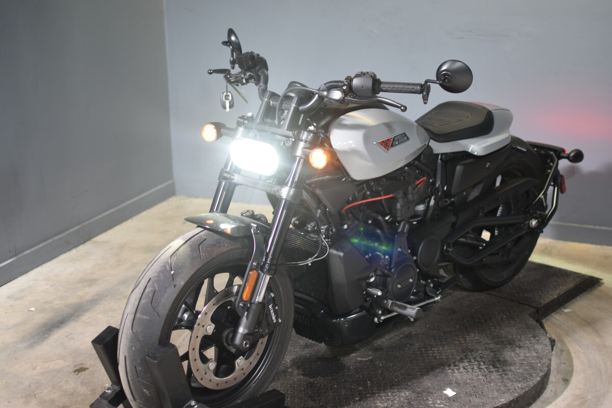 2025 Harley-Davidson® Sportster™ S RH1250S, photo 11