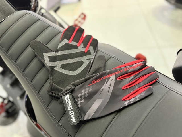 NEW】スクリーミンイーグル軽量グローブ | Harley-Davidson® 湘南