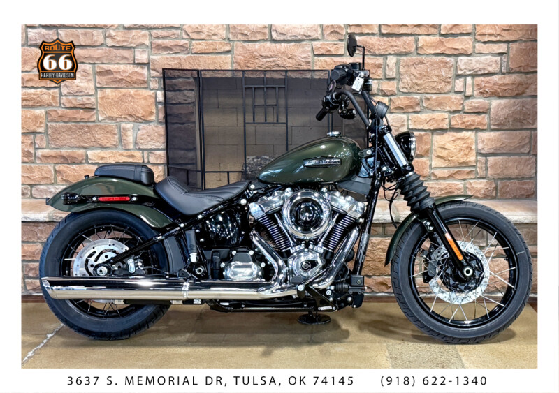 2026 Harley-Davidson® Street Bob® Olive Steel Metallic Chrome Cast Wheels
