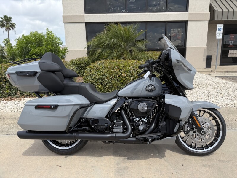 2026 Harley-Davidson® Street Glide Limited DRK BILIARD GRY