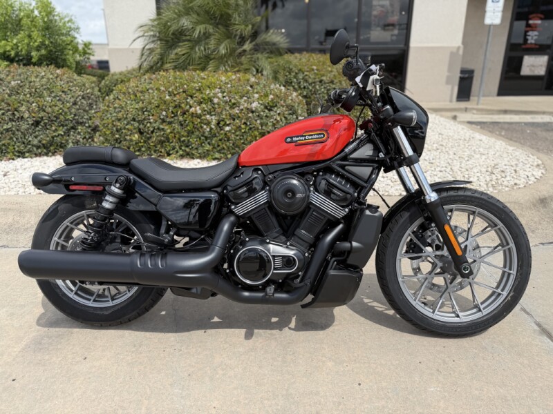 2026 Harley-Davidson® Nightster® Special Blood Orange Black Trim
