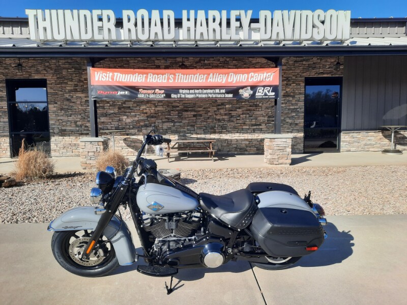 2026 Harley-Davidson® Heritage Classic Dark Billiard Gray Black Cast Wheels