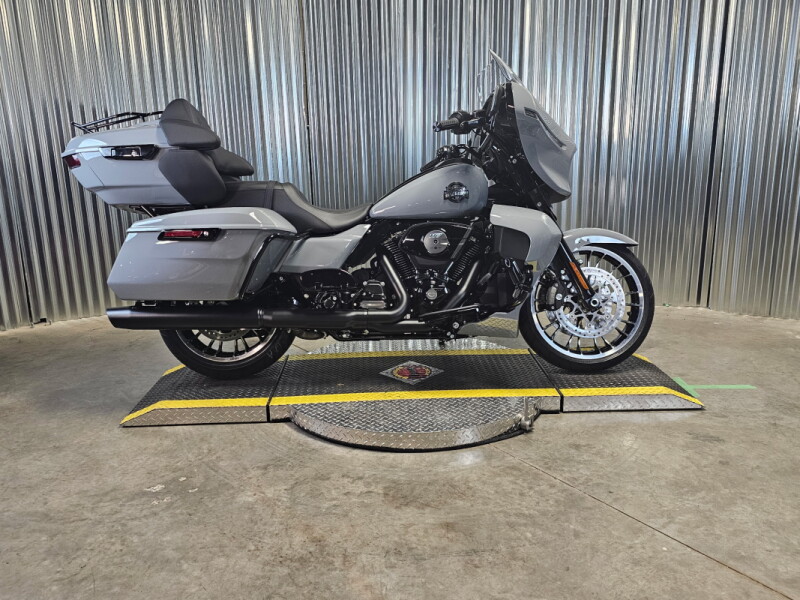 2026 Harley-Davidson® Street Glide Limited DRK BILIARD GRY