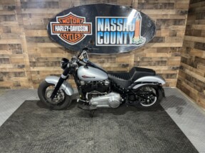 2020 Harley-Davidson® Softail Slim® Barracuda Silver thumb 2