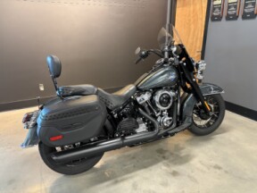 2025 Harley-Davidson® Heritage Classic Iron Horse Metallic w/Laced Wheels thumb 2