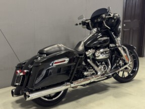 FLHX 2020 Street Glide® thumb 2