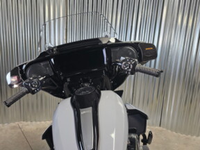 2026 Harley-Davidson® Street Glide Limited DRK BILIARD GRY thumb 3