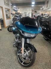 2026 Harley-Davidson® FLTRX Road Glide™ thumb 3