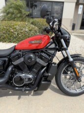 2026 Harley-Davidson® Nightster® Special Blood Orange Black Trim thumb 2