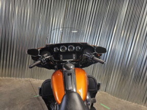2014 Harley-Davidson® Ultra Limited WHISKEY/BLACK thumb 2