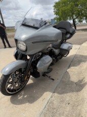 2026 Harley-Davidson® Street Glide Limited DRK BILIARD GRY thumb 1
