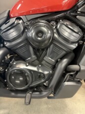 2025 Harley-Davidson® Nightster® Whiskey Fire thumb 1