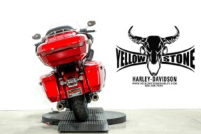 2026 Harley-Davidson® Road Glide Limited Brilliant Red Chrome Trim thumb 2