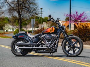 FXBBS 2022 Street Bob® 114 thumb 1