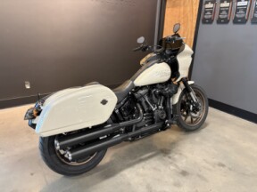 2023 Harley-Davidson® Low Rider® ST White Sand Pearl thumb 2