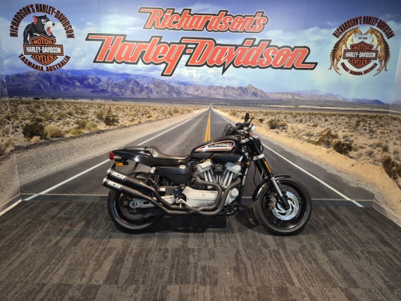 2010 Harley-Davidson® XR1200™ Black