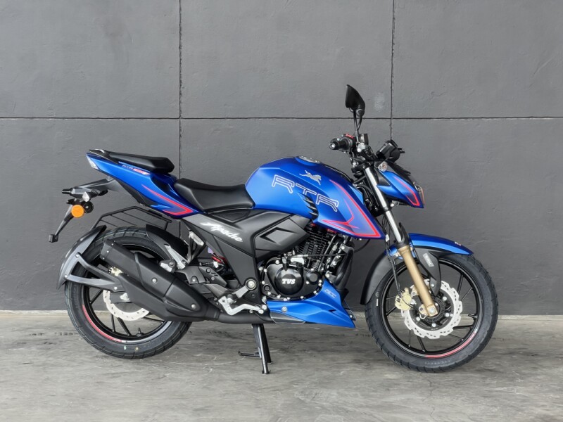 2026 TVS APACHE RTR 200 FI BLUE