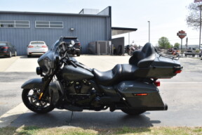 2022 Harley-Davidson® Ultra Limited thumb 0