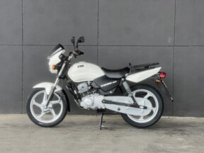 2026 TVS TRAK 150 WHITE thumb 1