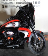 2026 Harley-Davidson® CVO Street Glide Limited FLHXLSE thumb 2