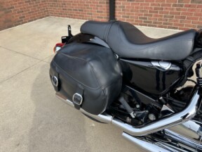 2008 Harley-Davidson 1200 Custom Sportster XL1200C thumb 1