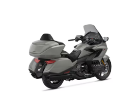 2026 Honda Gold Wing® Tour Automatic DCT - Pearl Deep Mud Grey thumb 2