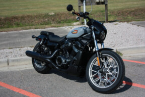 2026 Harley-Davidson® Nightster™ Special RH975S thumb 3