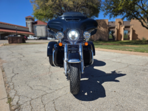 2020 Harley-Davidson® Tri Glide® Ultra  thumb 1