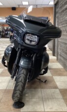 2026 Harley-Davidson® Street Glide Limited Iron Horse Metallic Black Trim thumb 3