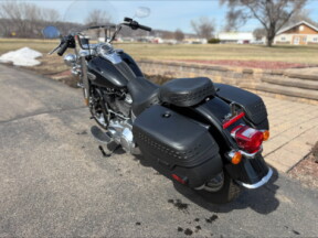 2024 Harley-Davidson® Heritage Classic Vivid Black thumb 0