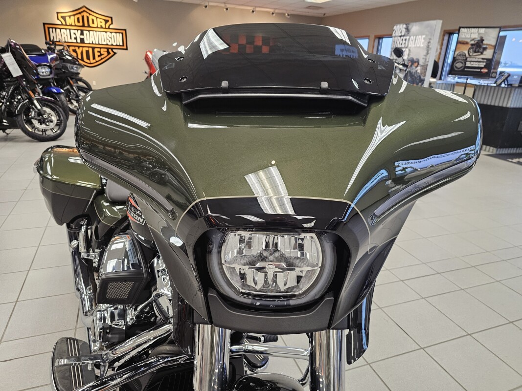 FLHX 2026 Street Glide®, photo 17