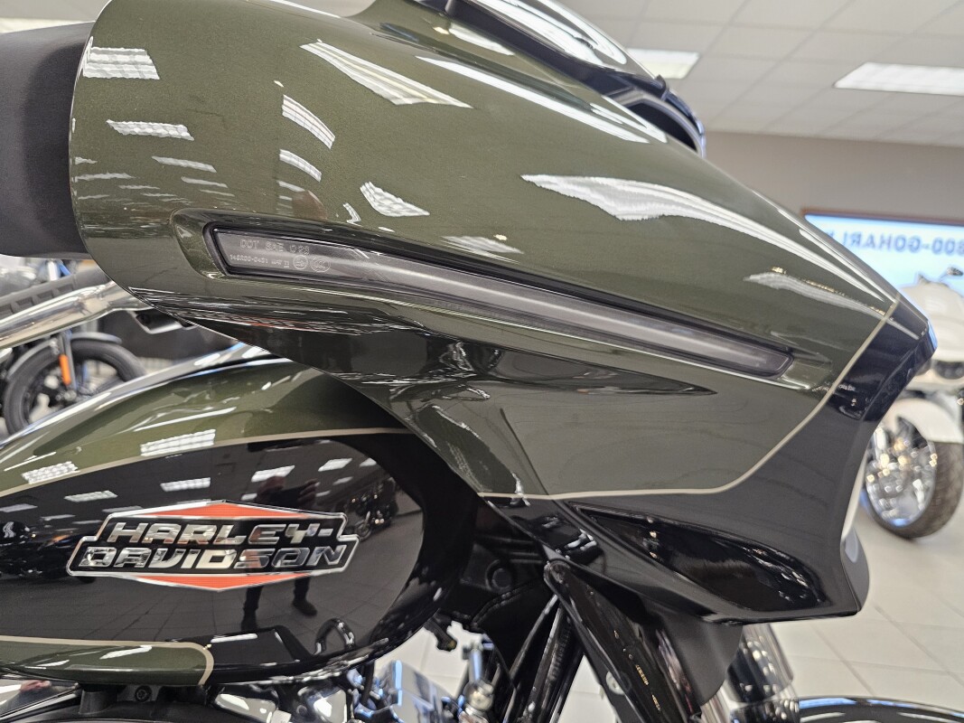 FLHX 2026 Street Glide®, photo 16