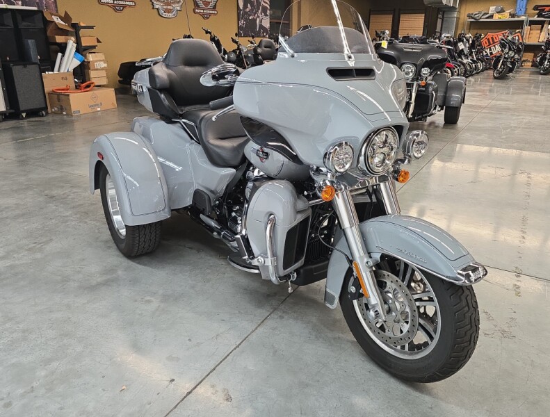 FLHTCUTG 2024 Tri Glide™ Ultra