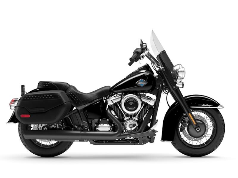 2025 Harley-Davidson® Heritage Classic Vivid Black w/Laced Wheels