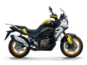 2026 QJMotor SVT 650 thumb 2