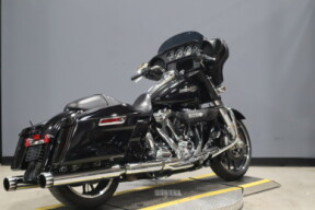 2023 Harley-Davidson® Street Glide® FLHX thumb 1