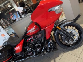 FLTRXSTSE 2026 CVO Road Glide ST thumb 2