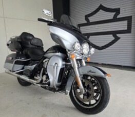 2019 Harley-Davidson® Ultra Limited thumb 3