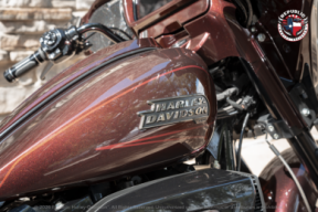 2024 Harley-Davidson® CVO™ Street Glide® FLHXSE thumb 0