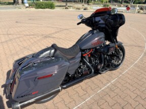 FLHXSTSE 2026 CVO Street Glide ST thumb 2