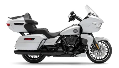 2026 Harley-Davidson® Road Glide Limited White Onyx Pearl Black Trim