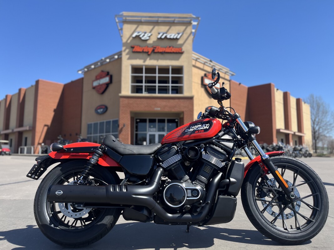 ホリーナイト N.Y.ハート HOLLY KNIGHT　25DP-5300 Nightster® | Pig Trail Harley-Davidson®