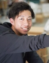 岩田 俊也
