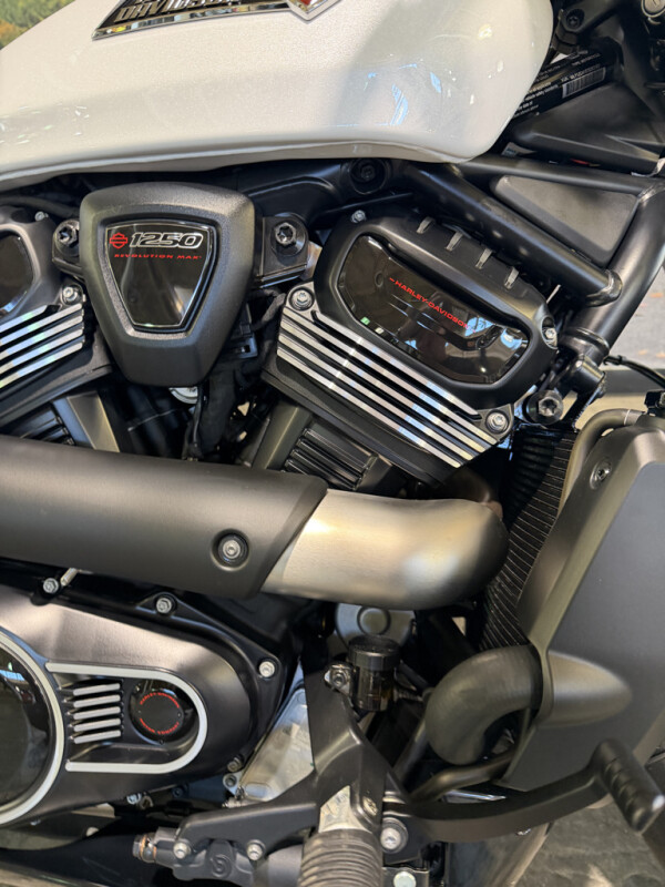 2026 Harley-Davidson® Sportster® S No Gimmicks, No Hidden Fees., photo 3