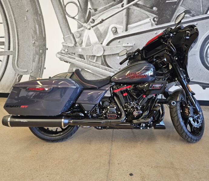 2026 CVO Street Glide ST FLHXSTSE
